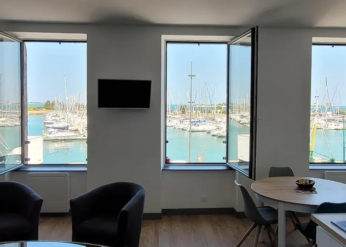 La Rose Des Vents Saint-Vaast-la-Hougue