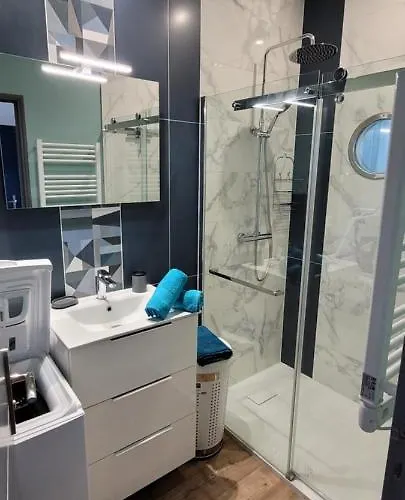 La Rose Des Vents Saint-Vaast-la-Hougue